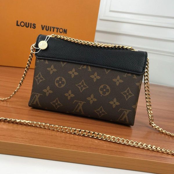 fast delivery womens bag leather chain shoulder bags new arrival crossbody bag fashion classic style ladies messenger bag
fast delivery womens bag leather chain shoulder bags new arrival crossbody bag fashion classic style ladies messenger bag
