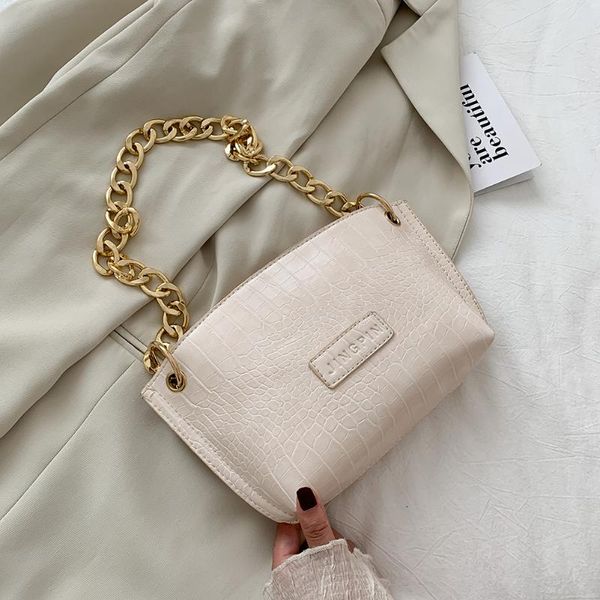 casual pu leather sling handbag purse women elegant chain shoulder crossbody bag popular simple female daily bag
casual pu leather sling handbag purse women elegant chain shoulder crossbody bag popular simple female daily bag