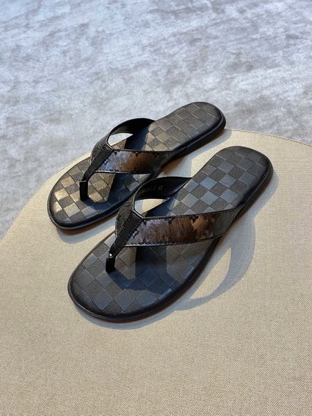 2020 latest breathable leather fashion men's shoes women's shoes couple models 1a4uit mirabeau thong luxury designer italian desig
2020 latest breathable leather fashion men's shoes women's shoes couple models 1a4uit mirabeau thong luxury designer italian desig