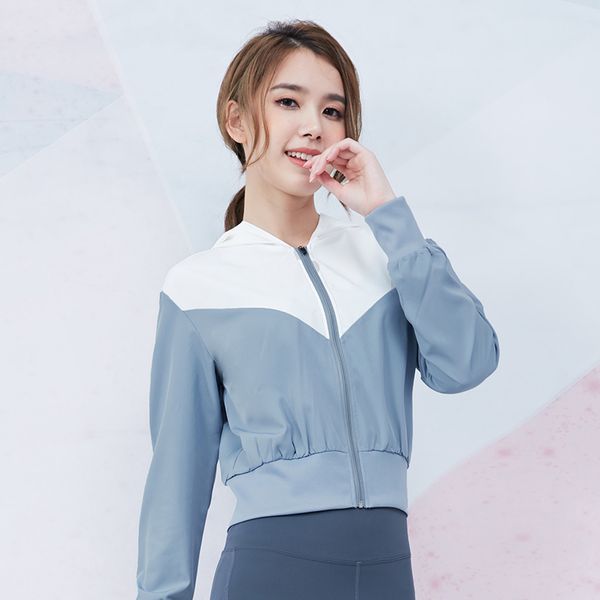 2020 women outdoor sports hoodies zipper running jackets spliced colors polyester fitness workout thin sportswear vansydical, Black;red
2020 women outdoor sports hoodies zipper running jackets spliced colors polyester fitness workout thin sportswear vansydical, Black;red
