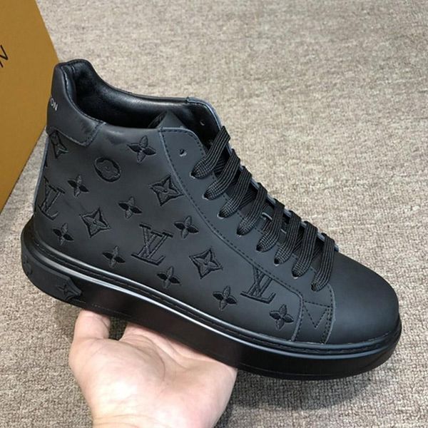 2021 new listing designer luxury mens casual sport shoes, high mens breathable casual shoes outdoor mens sport shoes size 38-45 0027, Black
2021 new listing designer luxury mens casual sport shoes, high mens breathable casual shoes outdoor mens sport shoes size 38-45 0027, Black