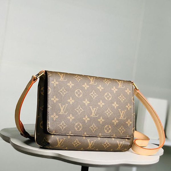 высокое качество женщин сумка vintage design мешки посыльного нового прибытия trend тип lady crossbody сумка женская кожа сумки на ремне быс
высокое качество женщин сумка vintage design мешки посыльного нового прибытия trend тип lady crossbody сумка женская кожа сумки на ремне быс