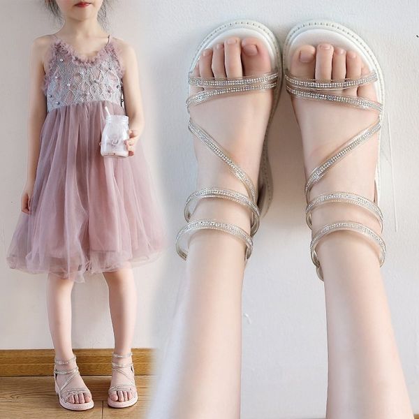 girls roman 2020 new fashion back zipper flat princess children's middle bright and sandals zipper sandals diamond shoes, Black;red
girls roman 2020 new fashion back zipper flat princess children's middle bright and sandals zipper sandals diamond shoes, Black;red