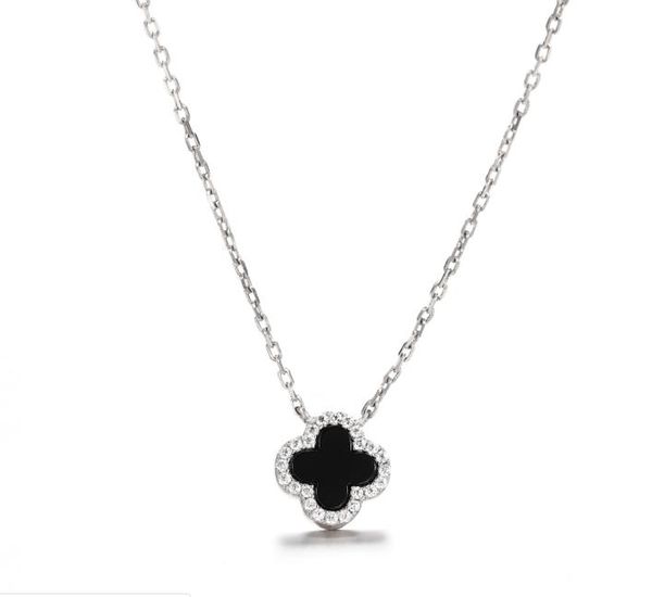 pendant necklace s925 sterling silver necklace for female classic rose gold jewelry four-leaf flower necklace simple fashion clavicle chain
pendant necklace s925 sterling silver necklace for female classic rose gold jewelry four-leaf flower necklace simple fashion clavicle chain