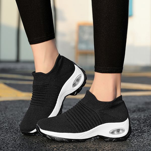 2020 femmes baskets dames plate-forme chaussette décontracté chaussures formateurs été grande taille chaussures plates vulcanisées hauteur, Black
2020 femmes baskets dames plate-forme chaussette décontracté chaussures formateurs été grande taille chaussures plates vulcanisées hauteur, Black