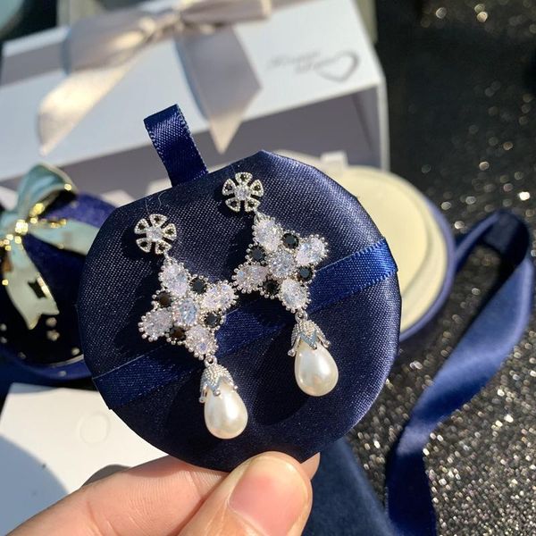 water drops pearl zirconia flower earrings s925 sterling silver neddle luxury drop earrings for women jewelry
water drops pearl zirconia flower earrings s925 sterling silver neddle luxury drop earrings for women jewelry
