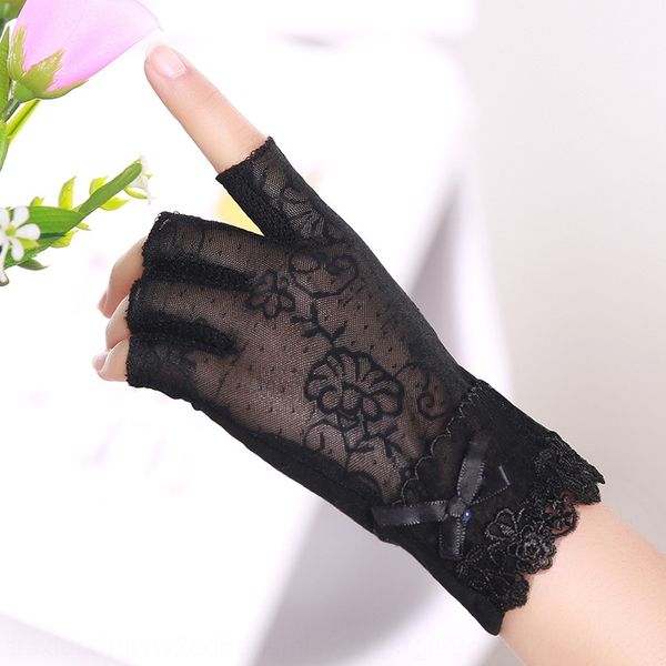 summer sun and protection men's half finger thin fishing non-slip driving half gloves driving riding open finger gloves
summer sun and protection men's half finger thin fishing non-slip driving half gloves driving riding open finger gloves