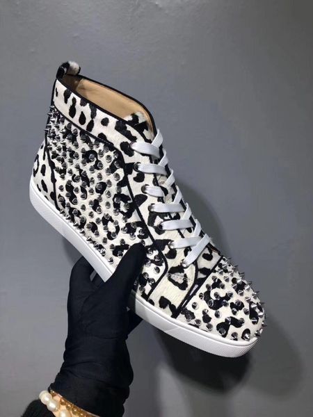 sport black+white leather with spikes casual shoes brand designer sneakers red bottom high cut spiked flats shoes with dust bag
sport black+white leather with spikes casual shoes brand designer sneakers red bottom high cut spiked flats shoes with dust bag