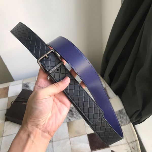rotatable buckle man's belts,needle buckle belts,men's double-sided color belt black large grain with blue calf leather bottom, Black;brown
rotatable buckle man's belts,needle buckle belts,men's double-sided color belt black large grain with blue calf leather bottom, Black;brown