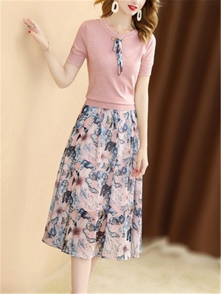 european temperament age-reducing suit 2020 new women's skirt chiffon skirtsummer knitted t-shirt chiffon skirt two-piece suit, Gray
european temperament age-reducing suit 2020 new women's skirt chiffon skirtsummer knitted t-shirt chiffon skirt two-piece suit, Gray