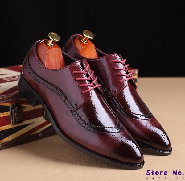 fashion patchwork brogue shoes carved upper breathable business shoes pointed toe lace up formal dress 2020 new, Black
fashion patchwork brogue shoes carved upper breathable business shoes pointed toe lace up formal dress 2020 new, Black