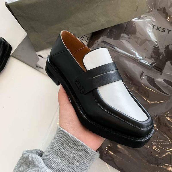 new mixed colors genuine leather metal zipper loafers square toe med heels slip on streetwear women punk pumps l71, Black
new mixed colors genuine leather metal zipper loafers square toe med heels slip on streetwear women punk pumps l71, Black