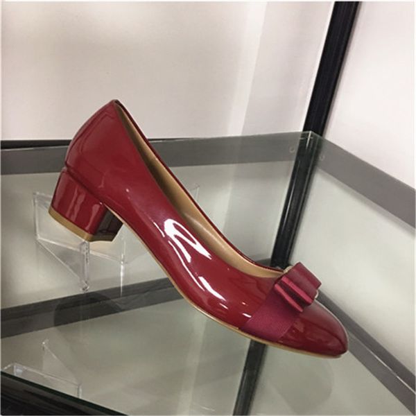 women's 2020 new release patent leather bowknot decor round toe slip on kitten heel square heel designer shoes, Black
women's 2020 new release patent leather bowknot decor round toe slip on kitten heel square heel designer shoes, Black