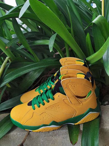 2020 new men 7s outdoor shoes high wheat yellow green leather breathable trainer sneaker size 40 -47
2020 new men 7s outdoor shoes high wheat yellow green leather breathable trainer sneaker size 40 -47