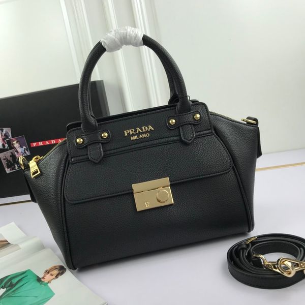 women bag set handle big capacity female tassel handbag fashion shoulderaa
women bag set handle big capacity female tassel handbag fashion shoulderaa