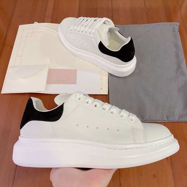 2020 platform shoes fashion white men's women shoes leather lace up sole sneakers white black outdoor casual shoes sneakers
2020 platform shoes fashion white men's women shoes leather lace up sole sneakers white black outdoor casual shoes sneakers