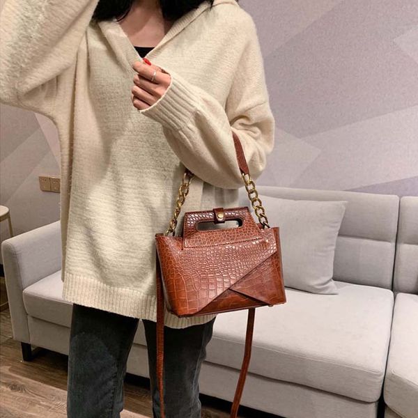 fashion alligator women shoulder bags designer handbags luxury pu leather chains female crossbody bag small flap lady purse 2019
fashion alligator women shoulder bags designer handbags luxury pu leather chains female crossbody bag small flap lady purse 2019