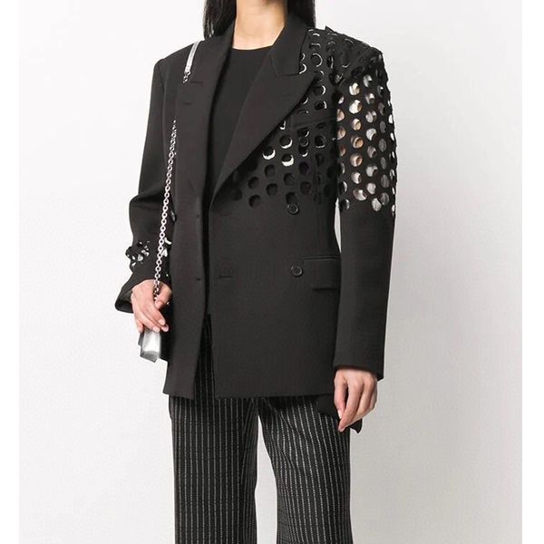 7.16 2020 early autumn new hollow hole design double breasted chic casual contour blazer, White;black
7.16 2020 early autumn new hollow hole design double breasted chic casual contour blazer, White;black
