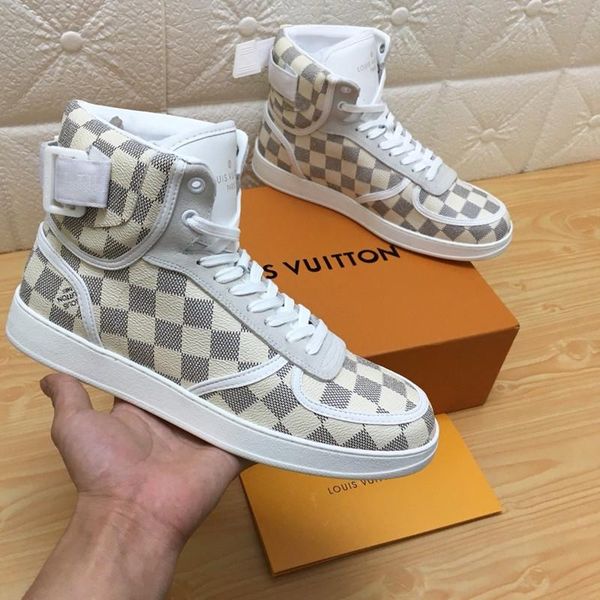 0136 men's designer casual sports shoes and famous brand outdoor casual shoes, fast delivery in the original box, Black
0136 men's designer casual sports shoes and famous brand outdoor casual shoes, fast delivery in the original box, Black