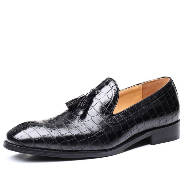 big size 37-48 men brogue british dress shoes male gentleman leather slip-on flats men loafers crocodile pattern tassel, Black
big size 37-48 men brogue british dress shoes male gentleman leather slip-on flats men loafers crocodile pattern tassel, Black