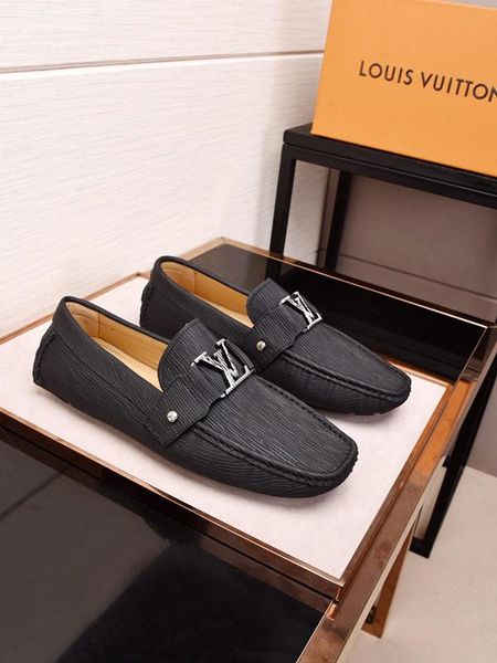2019 new black leather men's leather shoes, trend casual shoes, with original packaging shoe box delivery, yardage: 38-44
2019 new black leather men's leather shoes, trend casual shoes, with original packaging shoe box delivery, yardage: 38-44