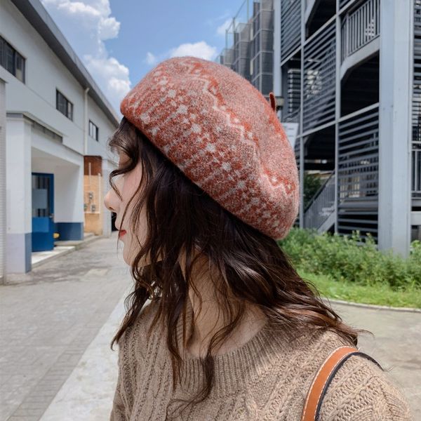 day thickened wool women's painter's hat beret beret wavy painter hat women's korean style all-match art big head, Blue;gray
day thickened wool women's painter's hat beret beret wavy painter hat women's korean style all-match art big head, Blue;gray
