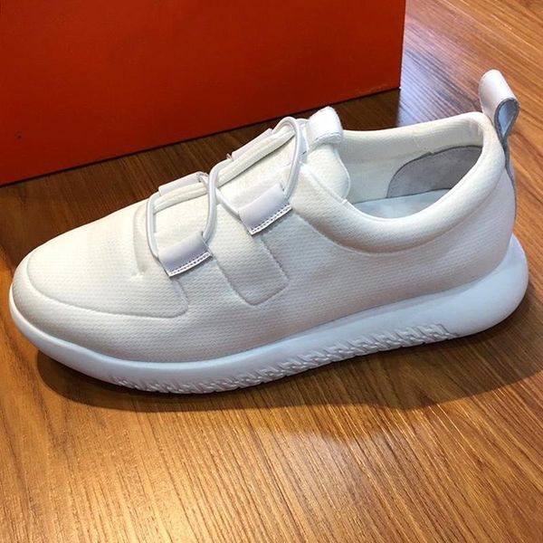 new arrival team sneaker mens shoes breathable outdoor walking autumn and winter plus size sports lace -up men shoes chaussures pour hommes, Black 
new arrival team sneaker mens shoes breathable outdoor walking autumn and winter plus size sports lace -up men shoes chaussures pour hommes, Black