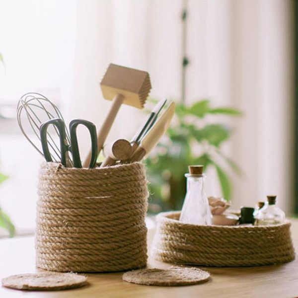 yarn 8mm/18mhandmade diy jute string rope gardening bundling pet scratching post crafting cord, Black;white
yarn 8mm/18mhandmade diy jute string rope gardening bundling pet scratching post crafting cord, Black;white
