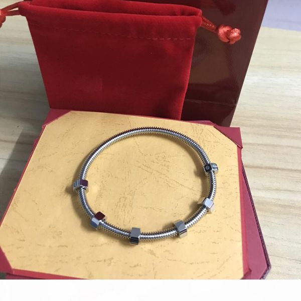 luxury designer jewelry latest 6 screw bracelets titanium steel ladies love bangle men and women couple thread bracelet with original box, Black
luxury designer jewelry latest 6 screw bracelets titanium steel ladies love bangle men and women couple thread bracelet with original box, Black