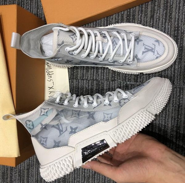 2020g fashion trend men's letter transparent high-flat shoes, high-quality fashion wild sports shoes, original box packaging delive
2020g fashion trend men's letter transparent high-flat shoes, high-quality fashion wild sports shoes, original box packaging delive