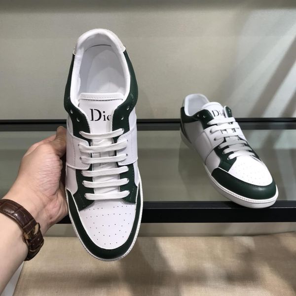 2019v luxury fashion men's leather casual shoes, fashion outdoor wild sports shoes, original box packaging, size: 38-45
2019v luxury fashion men's leather casual shoes, fashion outdoor wild sports shoes, original box packaging, size: 38-45