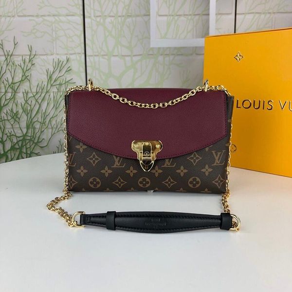 vintage classic women bag fast delivery leather shoulder bags new arrival messenger bag lady simple style crossbody bags
vintage classic women bag fast delivery leather shoulder bags new arrival messenger bag lady simple style crossbody bags