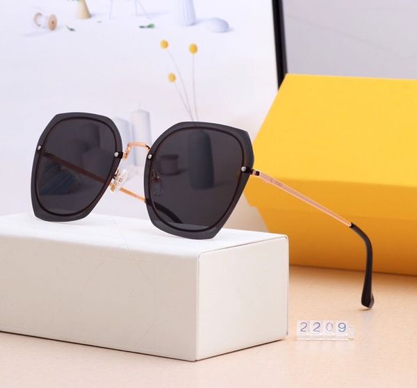 2020fashion round sunglasses yxvaxl sun glasses gold metal pink flash 50mm glass lenses for men women with black box, Blue;gray
2020fashion round sunglasses yxvaxl sun glasses gold metal pink flash 50mm glass lenses for men women with black box, Blue;gray