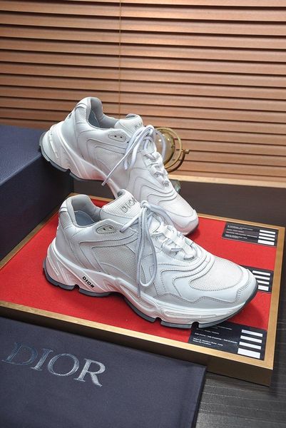2020vj limited edition new fashion trend wild men's casual comfortable shoes hiking shoes sports shoes original box packaging, Black
2020vj limited edition new fashion trend wild men's casual comfortable shoes hiking shoes sports shoes original box packaging, Black