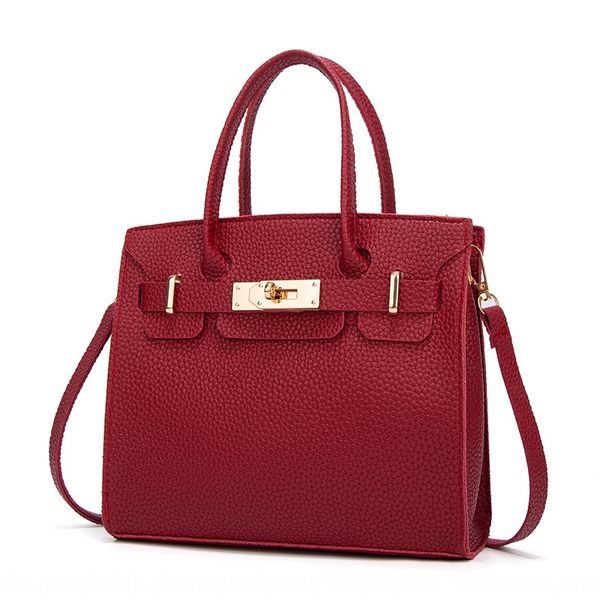 ladies s hs korean style litchi pattern women's h hand lock bag 2020 summer and autumn twill mobile phone small bag
ladies s hs korean style litchi pattern women's h hand lock bag 2020 summer and autumn twill mobile phone small bag