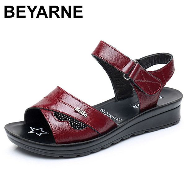 beyarne 2020 women mother old female sandals shoes cow genuine leather casual pu hook loop summer beach cool size 35-41 e124, Black
beyarne 2020 women mother old female sandals shoes cow genuine leather casual pu hook loop summer beach cool size 35-41 e124, Black