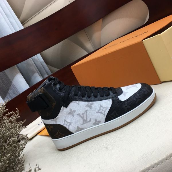 2020 couple shoes fashion luxury mens leather casual sport shoes,personality wild high mens casual shoes size 35-46 00218, Black
2020 couple shoes fashion luxury mens leather casual sport shoes,personality wild high mens casual shoes size 35-46 00218, Black