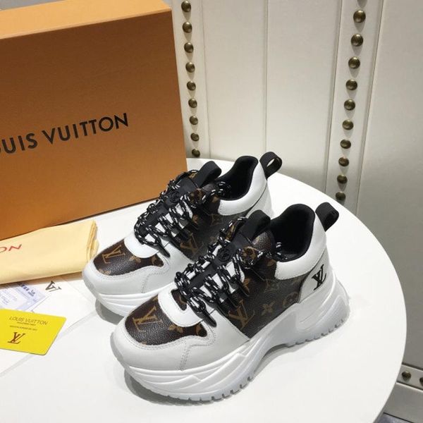 designer luxury women's casual fashion shoes, women's outdoor casual shoes, leather material, original box 53, Black
designer luxury women's casual fashion shoes, women's outdoor casual shoes, leather material, original box 53, Black