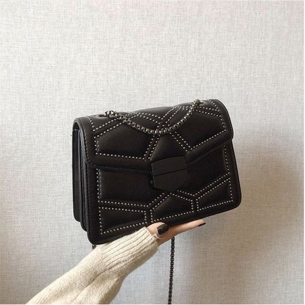 small bag new simple wild ins handbag female girl thick braid tide shoulder messenger bag has good texture, Black;red
small bag new simple wild ins handbag female girl thick braid tide shoulder messenger bag has good texture, Black;red