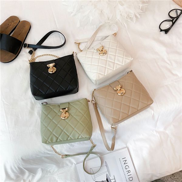 girls princess handbags 2020 new kids all-match chain single messenger bag fashion children rhombus pu single-shoulder bags s407, Black
girls princess handbags 2020 new kids all-match chain single messenger bag fashion children rhombus pu single-shoulder bags s407, Black