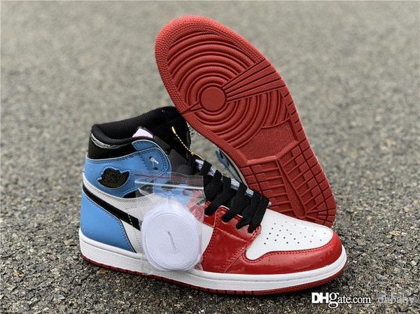 air authentic 1 high og fearless basketball shoes university blue-varsity red-black retro 1s unc chicago men sports sneakers ck5666-100
air authentic 1 high og fearless basketball shoes university blue-varsity red-black retro 1s unc chicago men sports sneakers ck5666-100