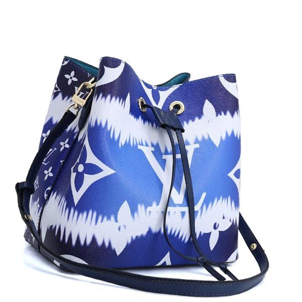 womens leather bucket bag sac bandouli ère retro drawstring shoulder bags luxury designer lady messenger crossbody bags sale
womens leather bucket bag sac bandouli ère retro drawstring shoulder bags luxury designer lady messenger crossbody bags sale
