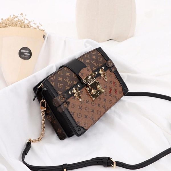 new drop ship womens bag simple style leather luxury designer womens shoulder bags lady small flap crossbody messenger bags with origin box
new drop ship womens bag simple style leather luxury designer womens shoulder bags lady small flap crossbody messenger bags with origin box