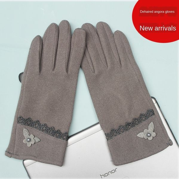 women's winter motorcycle motorcycle driving cycling outdoor cycling warm touch screen rabbit velvet gloves wool gloves
women's winter motorcycle motorcycle driving cycling outdoor cycling warm touch screen rabbit velvet gloves wool gloves
