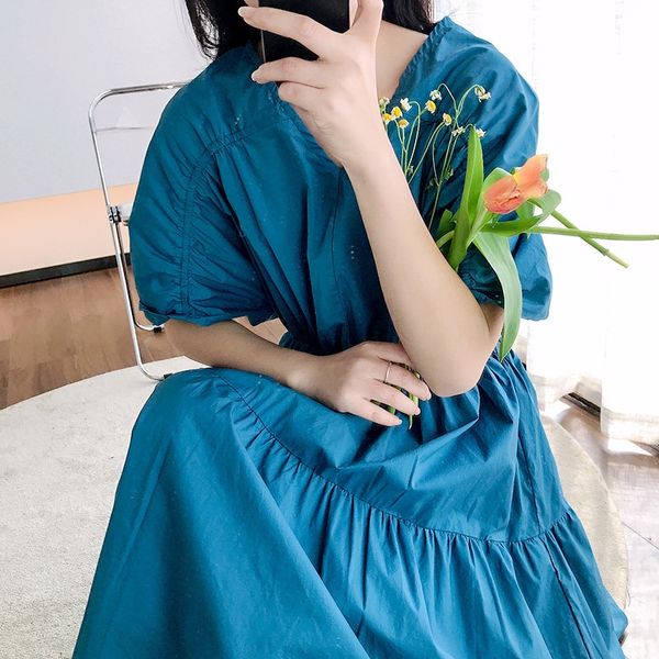 010512 long skirt bat sleeve v-neck dress women's new design high waist elastic pleated solid color medium-length dress, Black;gray
010512 long skirt bat sleeve v-neck dress women's new design high waist elastic pleated solid color medium-length dress, Black;gray