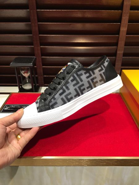 2019u limited men's casual shoes, leather comfortable shoes, wild sports white shoes, original packaging shoe box delivery 38-44, Black
2019u limited men's casual shoes, leather comfortable shoes, wild sports white shoes, original packaging shoe box delivery 38-44, Black