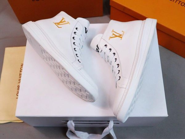 new7 fashion wild men's shoes casual breathable sports men's shoes high-end business comfort travel men's shoes zapatos hombr, Black
new7 fashion wild men's shoes casual breathable sports men's shoes high-end business comfort travel men's shoes zapatos hombr, Black
