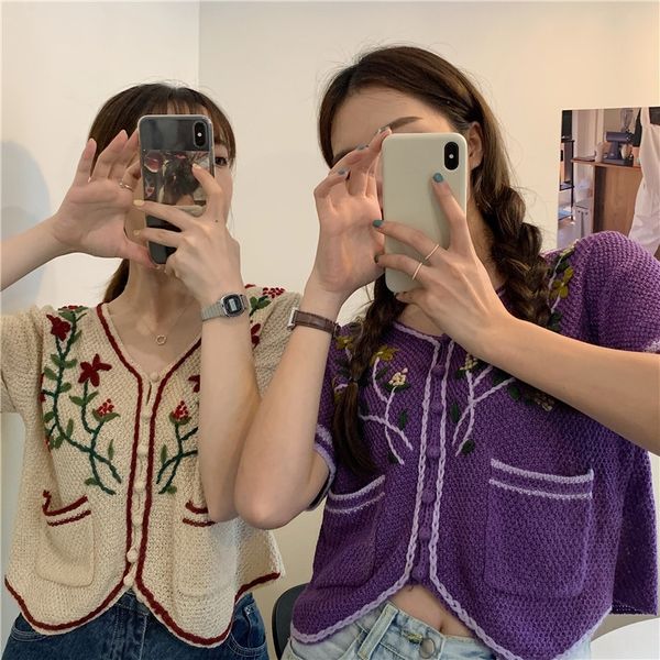 summer 2020 new slimming all-match v-neck short shirt embroidered western style short sleeve embroidery embroidery knitted cardigan, White;black
summer 2020 new slimming all-match v-neck short shirt embroidered western style short sleeve embroidery embroidery knitted cardigan, White;black
