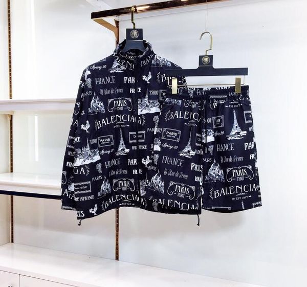 belenci**a 20ss new suit is covered in confused logo letters for both men and women -xxl, Gray
belenci**a 20ss new suit is covered in confused logo letters for both men and women -xxl, Gray