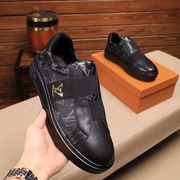 2020 new luxury design leather printed rubber sole sneakers fashion wild mens casual shoes men's banquet shoes size: 38-45, Black
2020 new luxury design leather printed rubber sole sneakers fashion wild mens casual shoes men's banquet shoes size: 38-45, Black